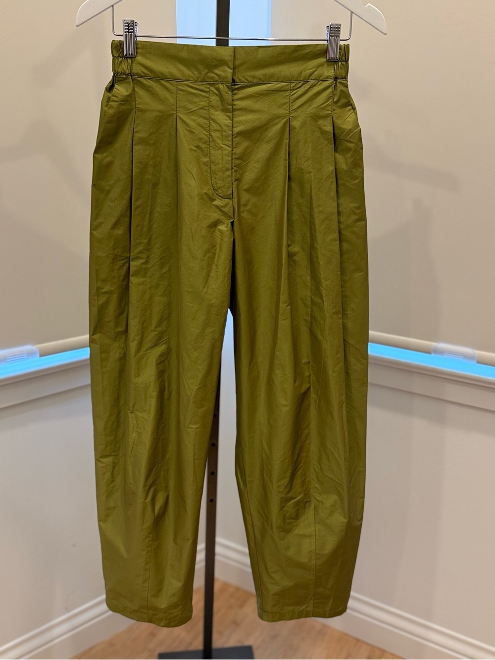 Psophía Taffeta Pant - Olive
